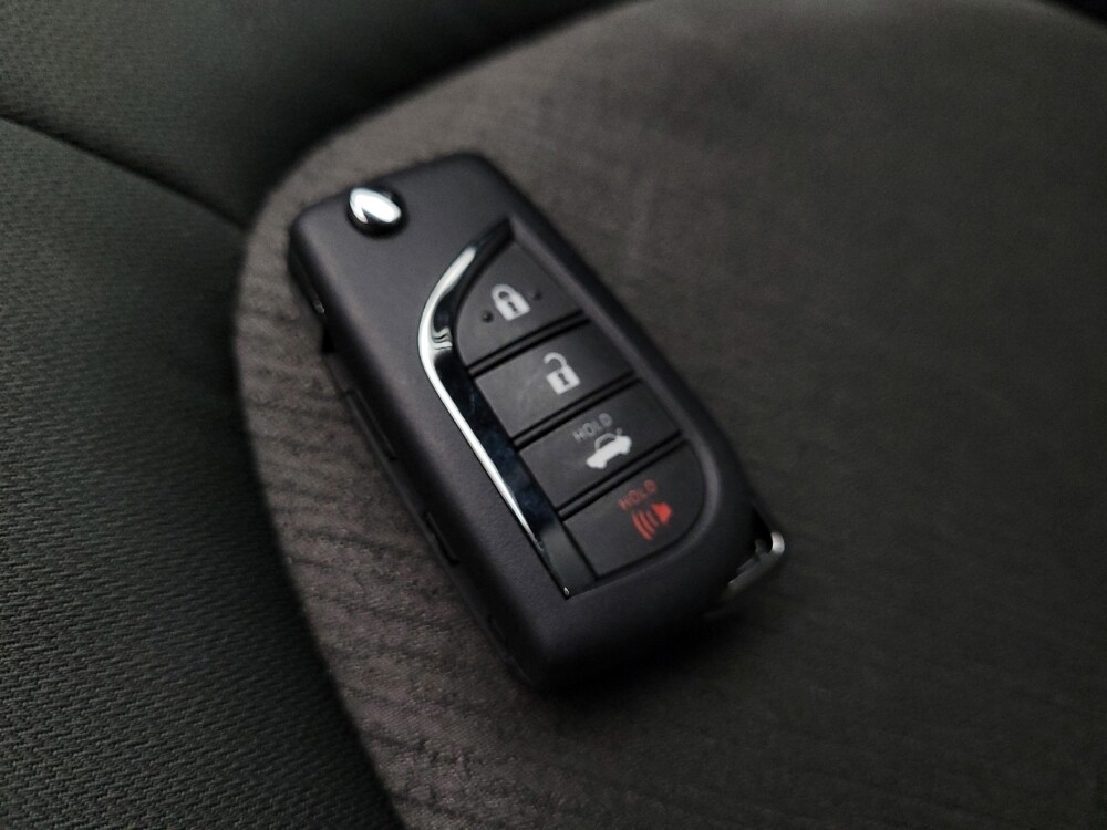 2022 Toyota Camry in Phoenix, AZ 85015 - 18100767 32