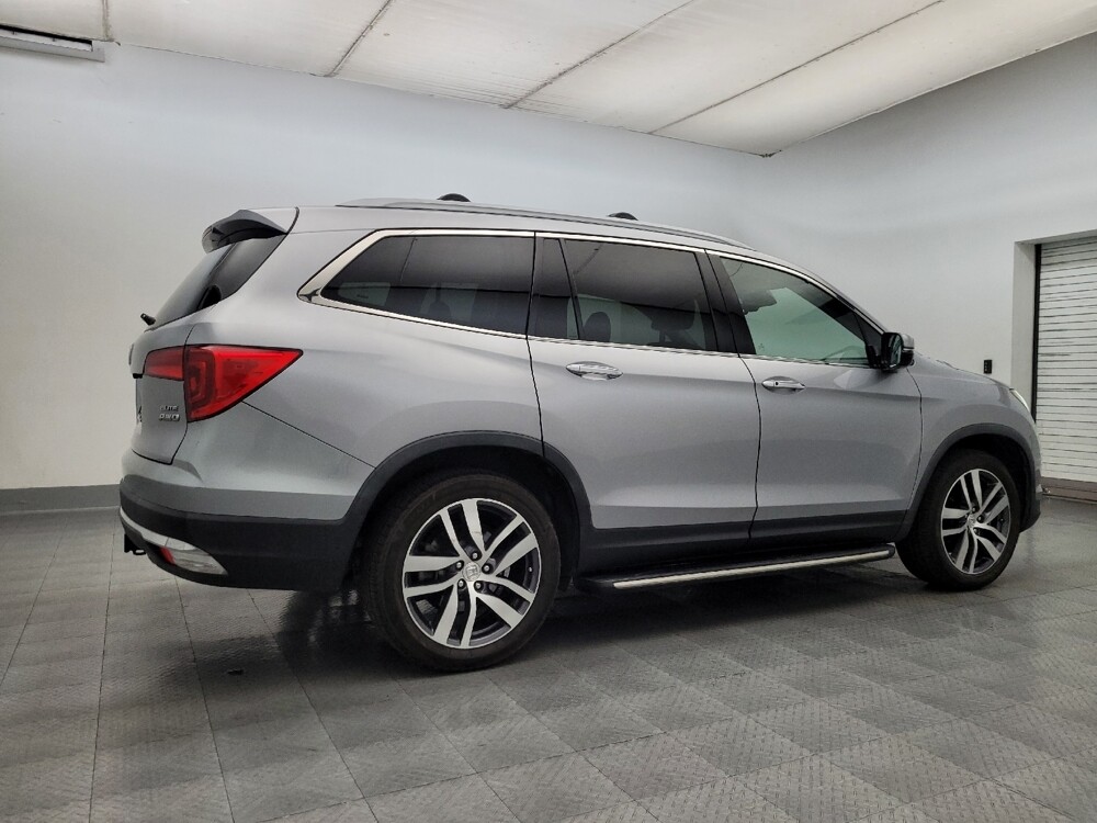 2018 Honda Pilot in Phoenix, AZ 85015 - 18100775 5