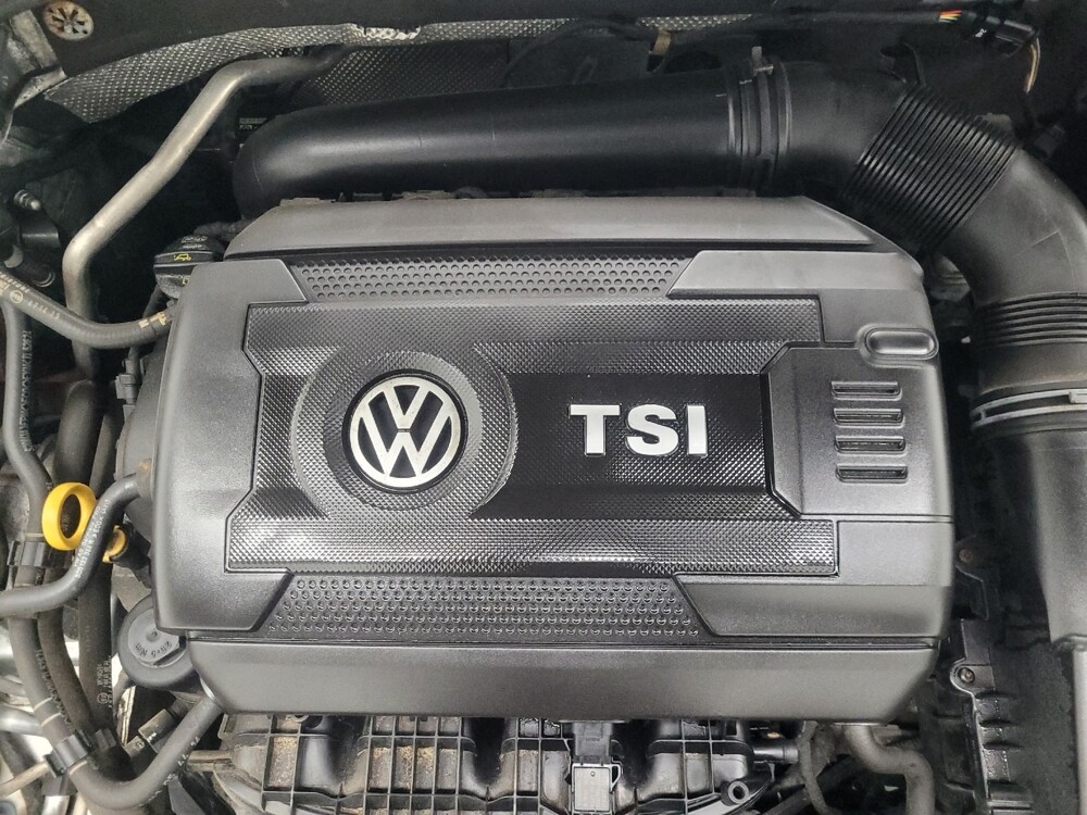 2015 Volkswagen Passat in Ft Wayne, IN 46805 - 18100778 30