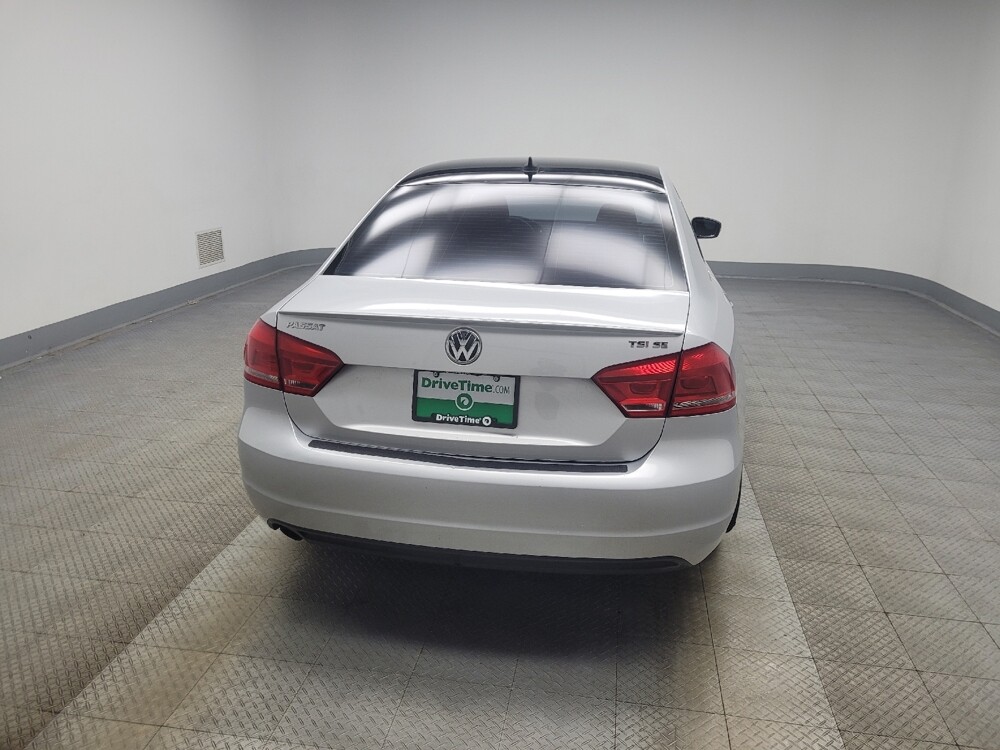 2015 Volkswagen Passat in Ft Wayne, IN 46805 - 18100778 7