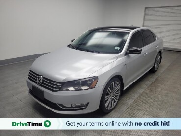 2015 Volkswagen Passat in Ft Wayne, IN 46805
