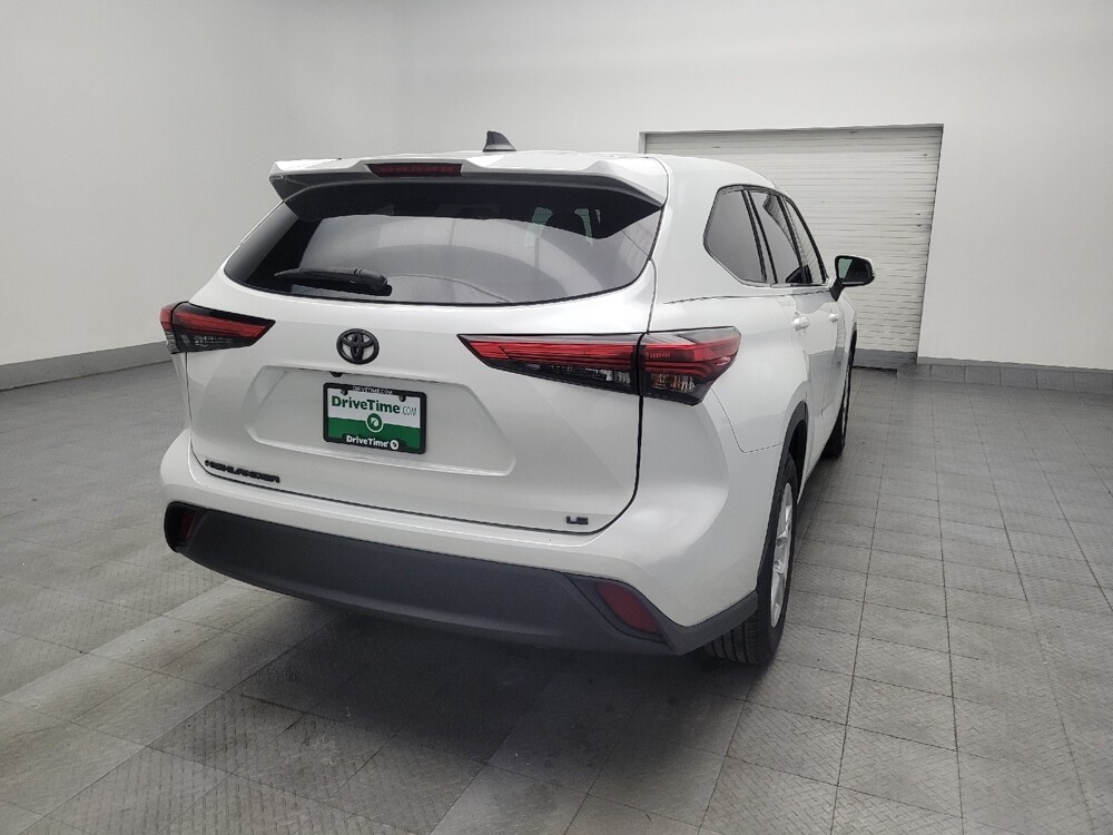 2022 Toyota Highlander in Stone Mountain, GA 30083 - 18100780 9