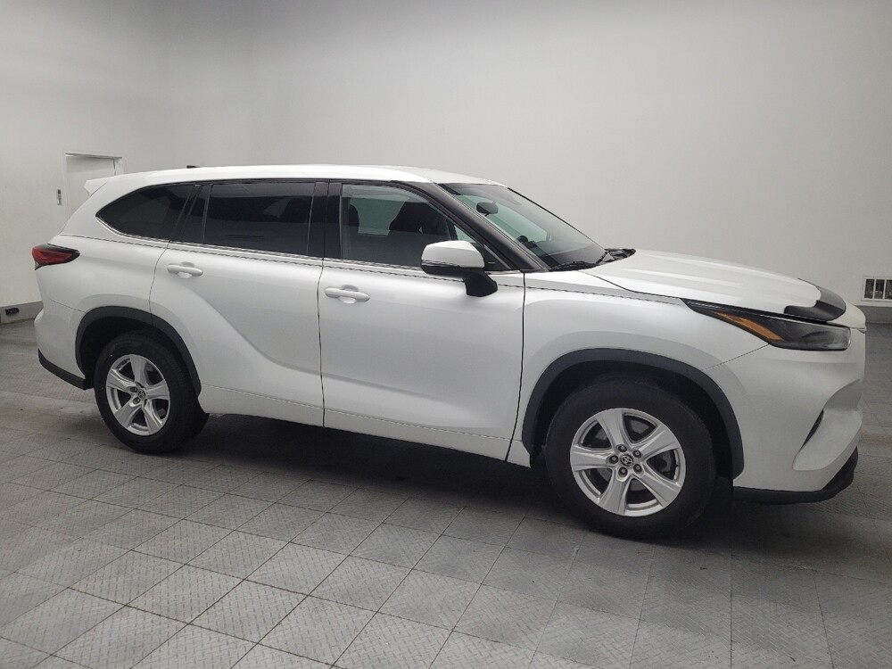 2022 Toyota Highlander in Stone Mountain, GA 30083 - 18100780 11