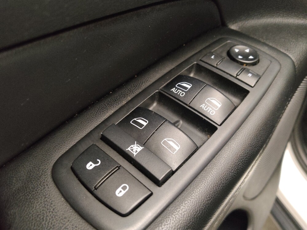 2019 Jeep Grand Cherokee in Midlothian, IL 60445 - 18100784 27