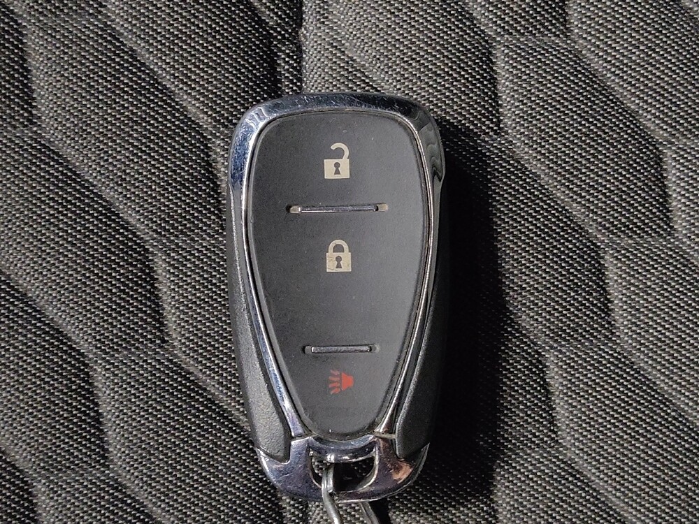 2021 Chevrolet Equinox in Fort Worth, TX 76116 - 18100792 32