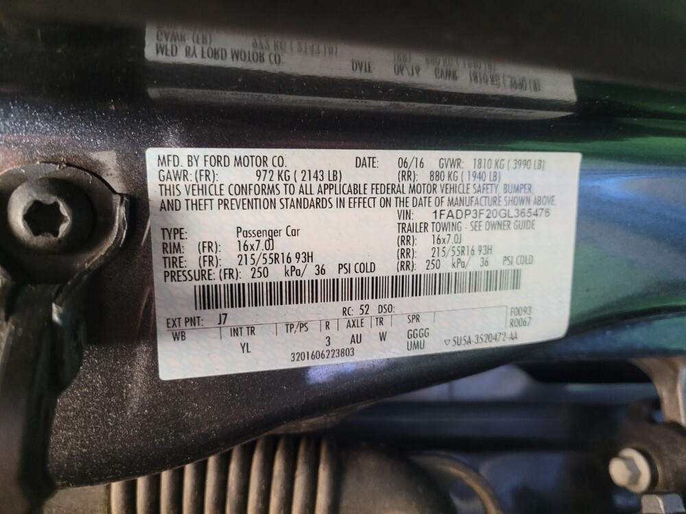 2016 Ford Focus in Maple Heights, OH 44137 - 18100794 33