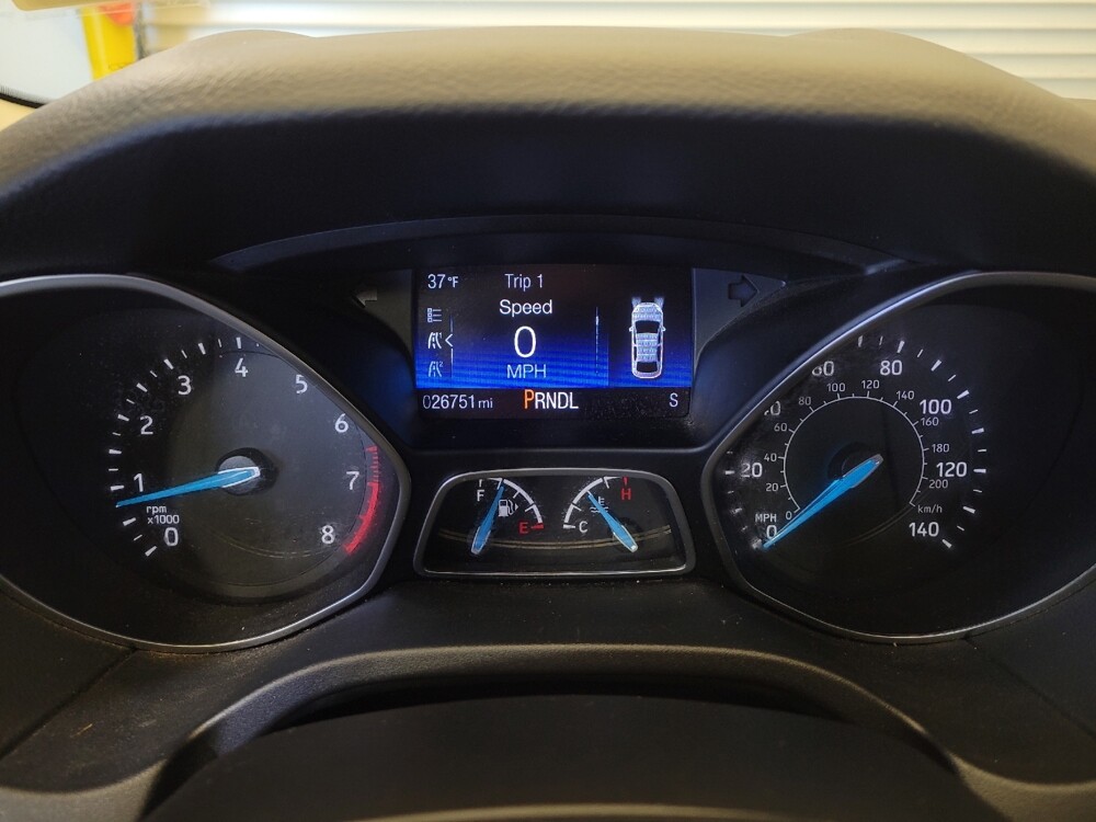 2016 Ford Focus in Maple Heights, OH 44137 - 18100794 23