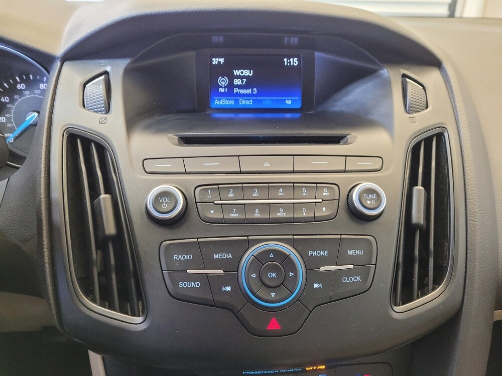 2016 Ford Focus in Maple Heights, OH 44137 - 18100794 25