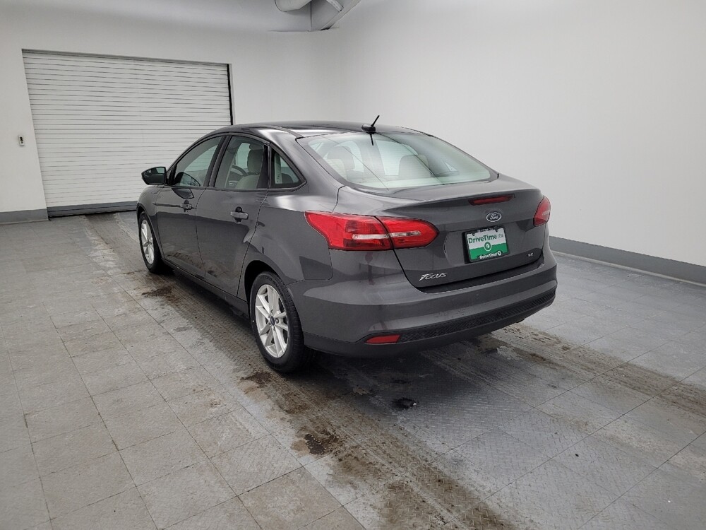 2016 Ford Focus in Maple Heights, OH 44137 - 18100794 4