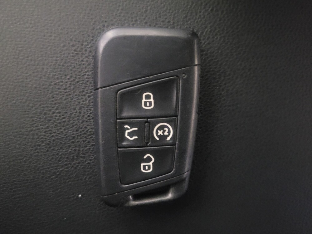 2019 Volkswagen Jetta in Union City, GA 30291 - 18100795 32