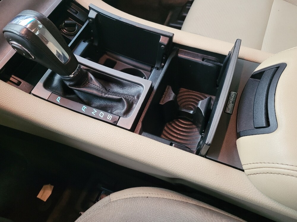 2014 Ford Taurus in Memphis, TN 38115 - 18100803 26