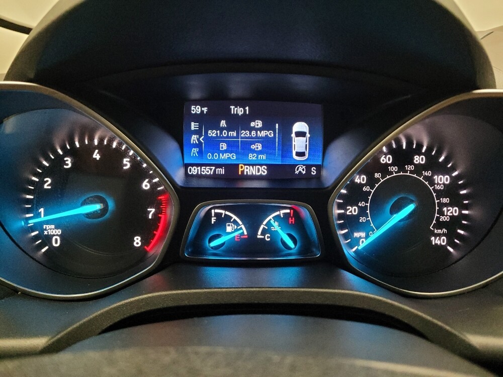 2018 Ford Escape in Downey, CA 90241 - 18100804 23