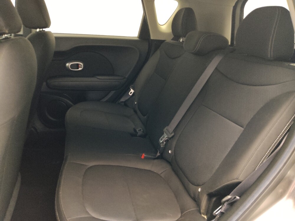 2016 Kia Soul in Columbus, GA 31909 - 18100807 18