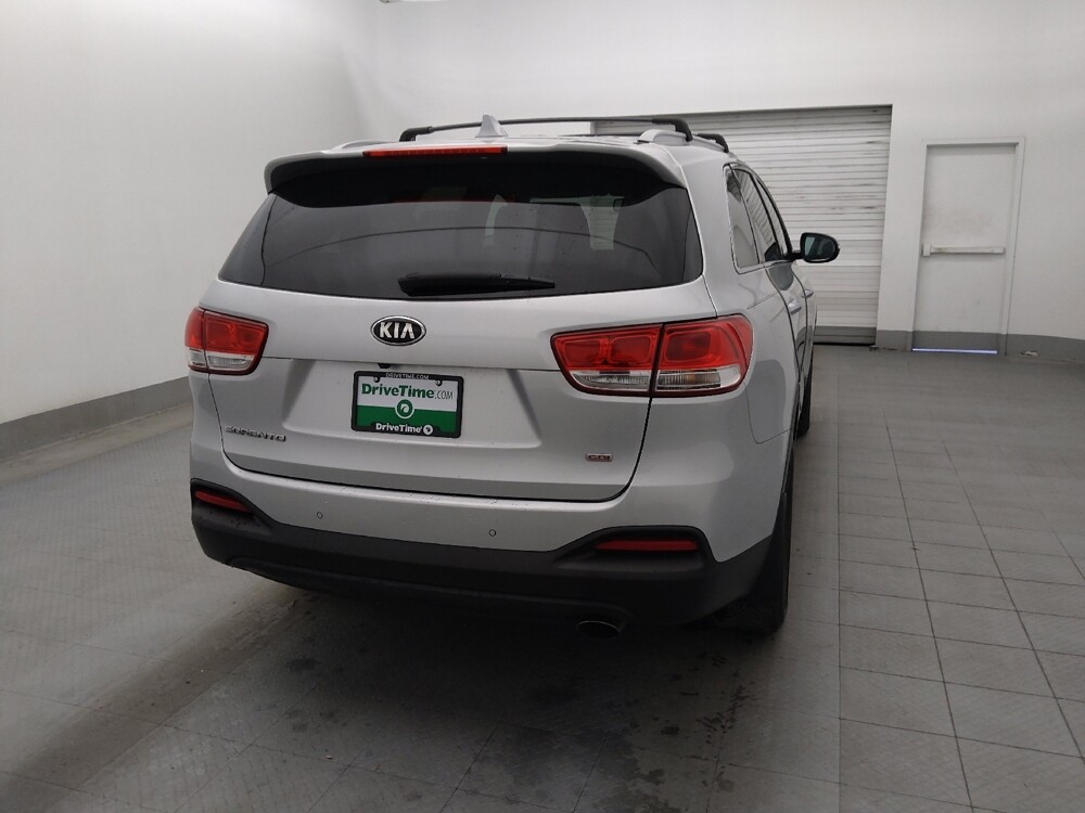 2017 Kia Sorento in Macon, GA 31210 - 18100809 7