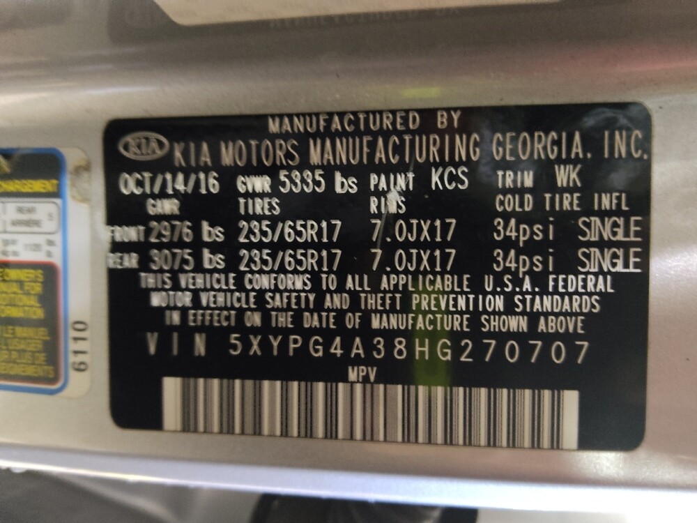 2017 Kia Sorento in Macon, GA 31210 - 18100809 33