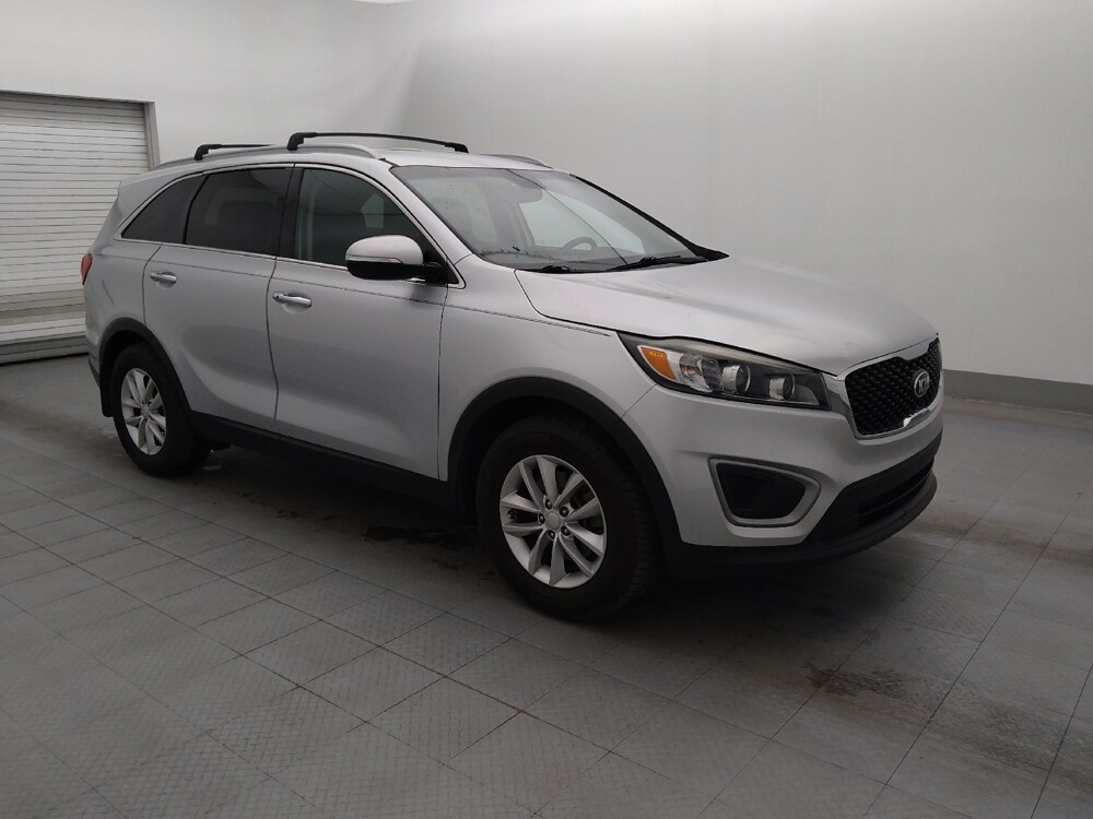 2017 Kia Sorento in Macon, GA 31210 - 18100809 11