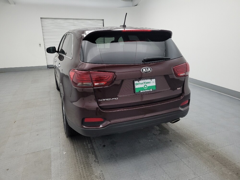 2020 Kia Sorento in Maple Heights, OH 44137 - 18100817 6