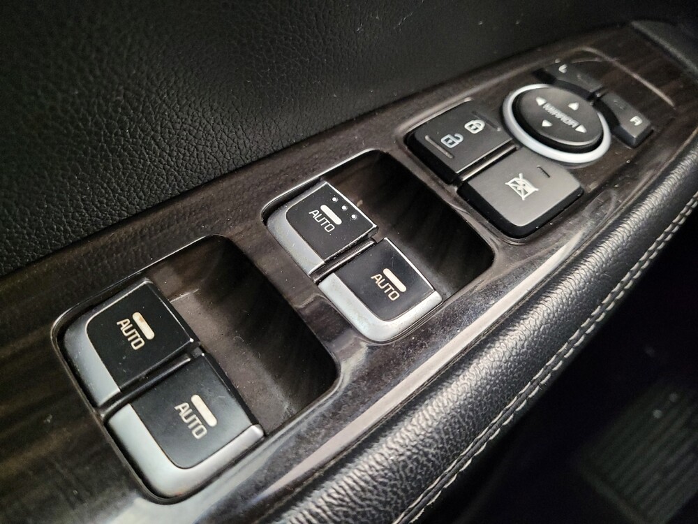 2020 Kia Sorento in Maple Heights, OH 44137 - 18100817 27