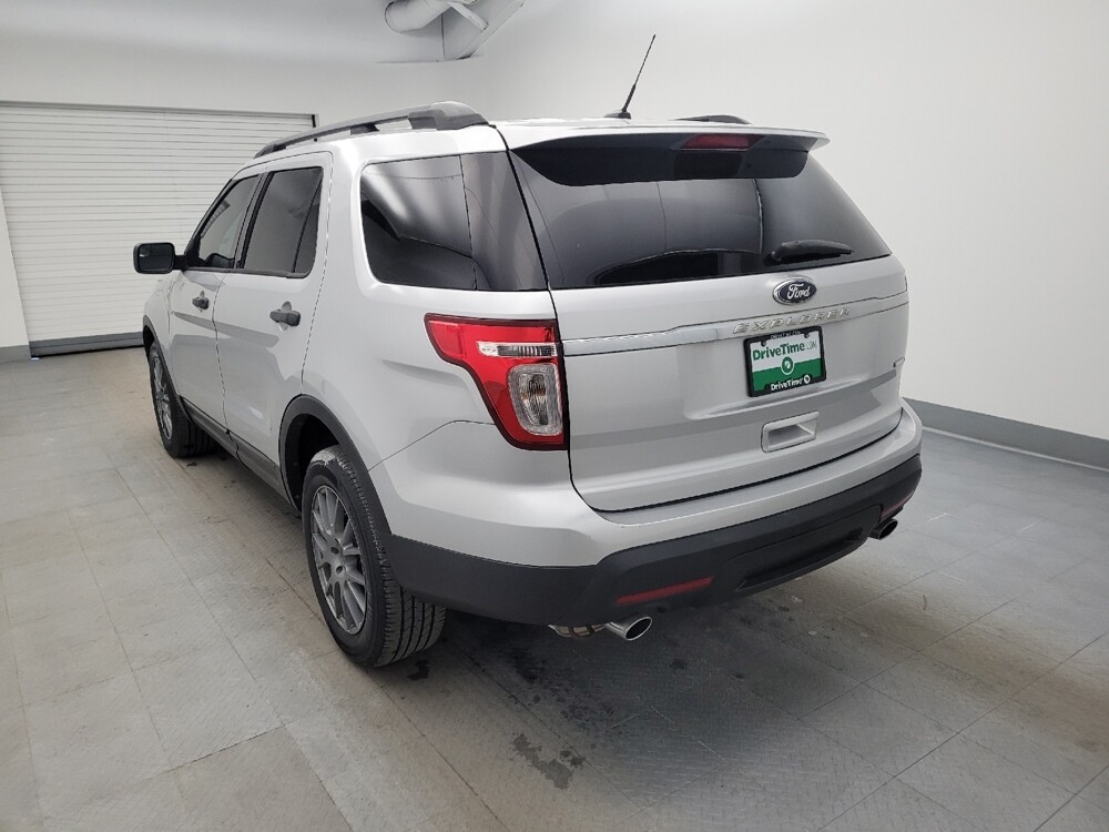 2015 Ford Explorer in Maple Heights, OH 44137 - 18100818 5