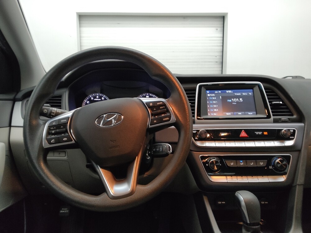 2018 Hyundai Sonata in Stone Mountain, GA 30083 - 18100822 22