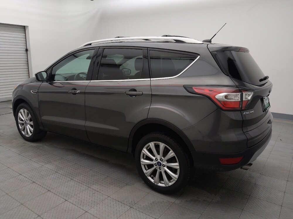 2017 Ford Escape in Metairie, LA 70006 - 18100832 3