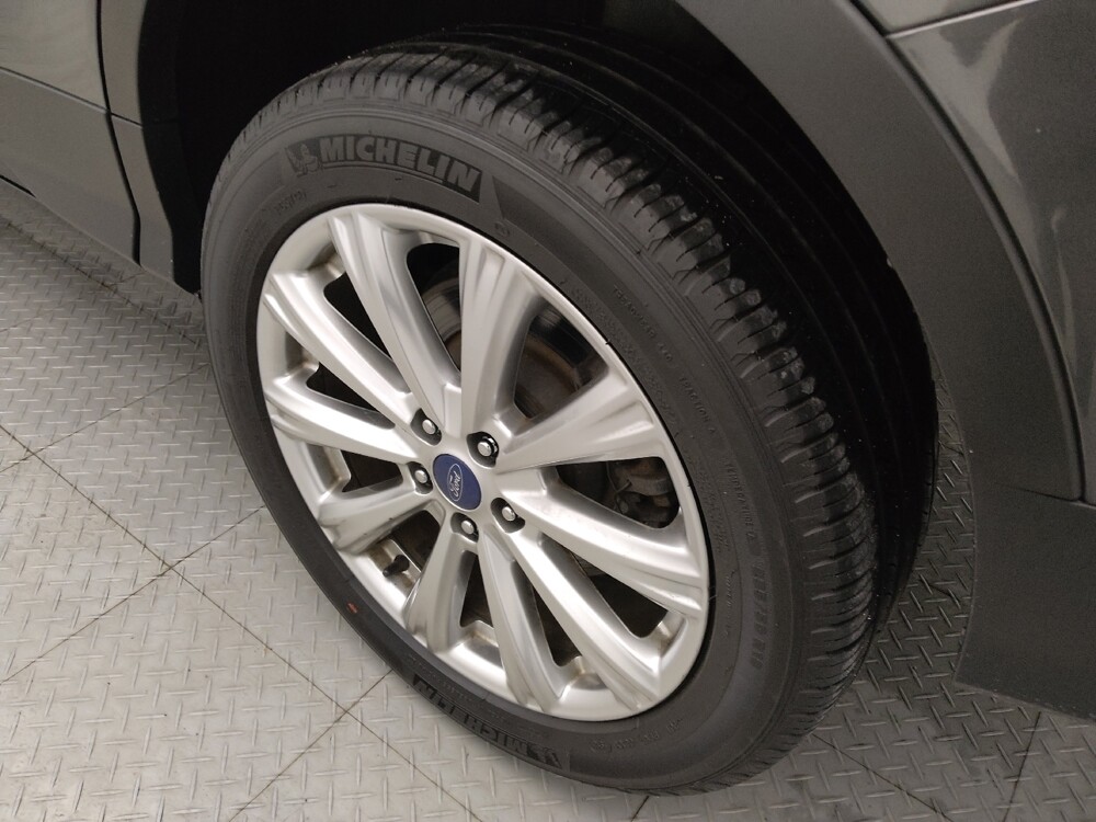 2017 Ford Escape in Metairie, LA 70006 - 18100832 31