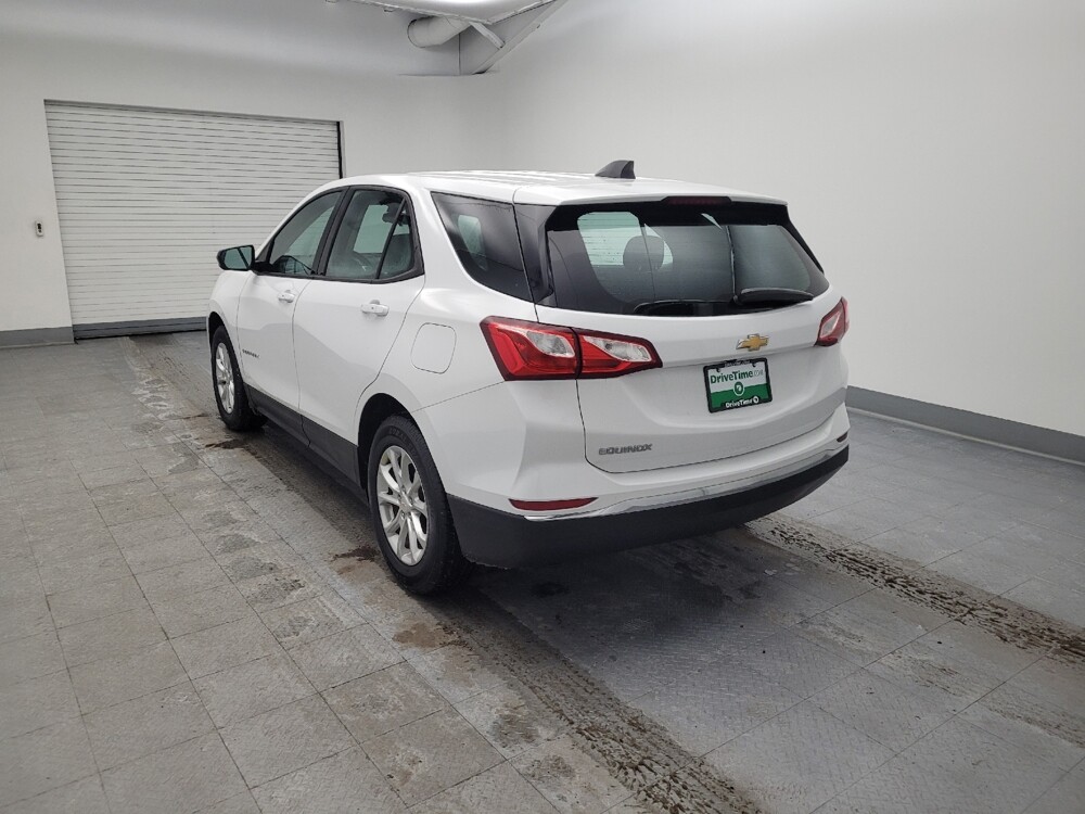 2018 Chevrolet Equinox in Maple Heights, OH 44137 - 18100838 2