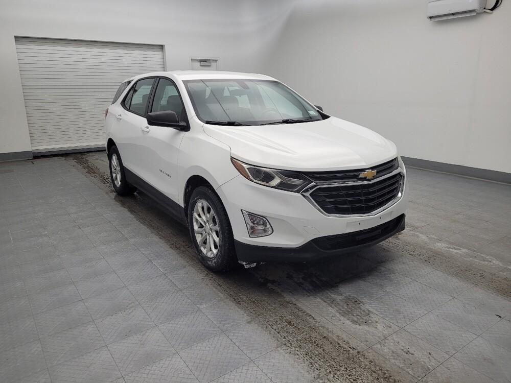 2018 Chevrolet Equinox in Maple Heights, OH 44137 - 18100838 13