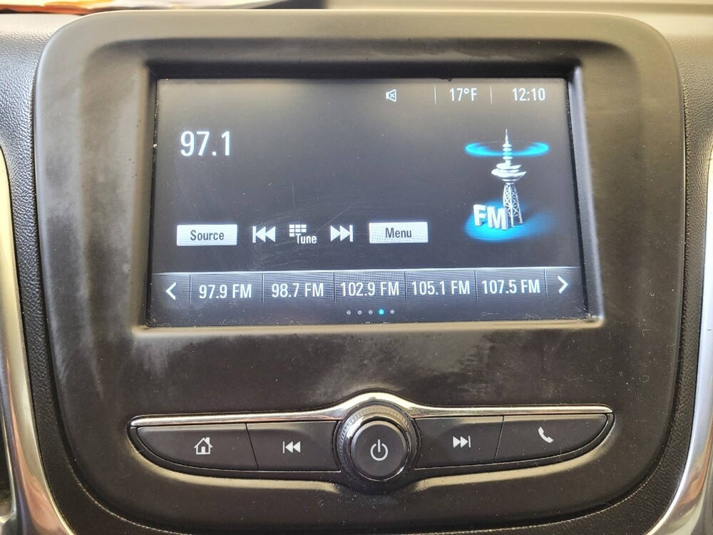 2018 Chevrolet Equinox in Maple Heights, OH 44137 - 18100838 25