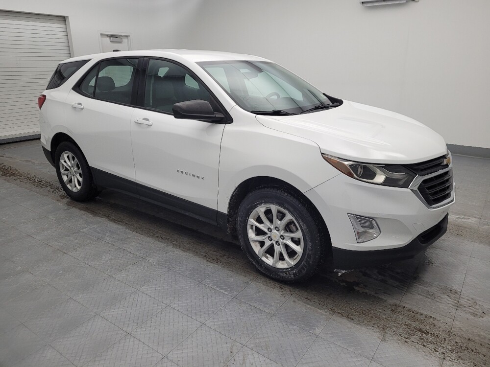 2018 Chevrolet Equinox in Maple Heights, OH 44137 - 18100838 11