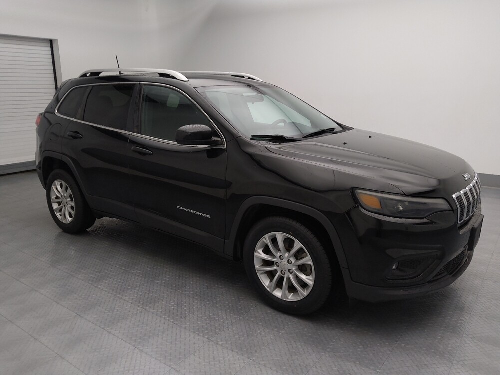 2019 Jeep Cherokee in St. Louis, MO 63136 - 18100853 11