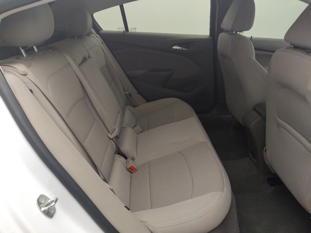 2018 Chevrolet Cruze in Houston, TX 77034 - 18100855 19