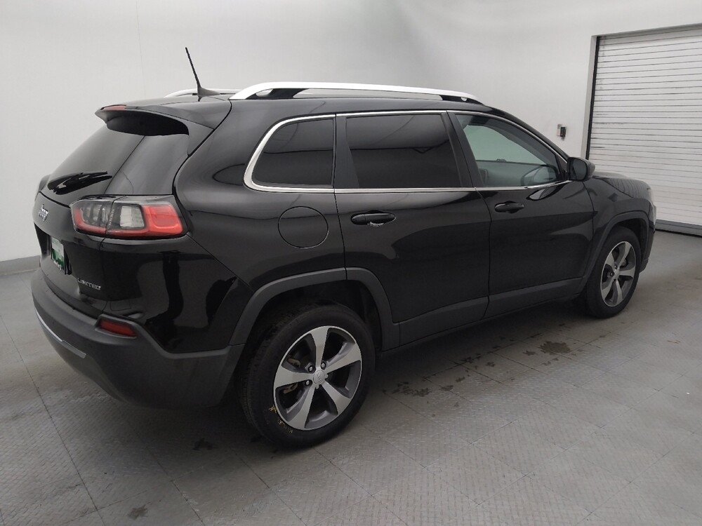 2019 Jeep Cherokee in Raleigh, NC 27604 - 18100860 10