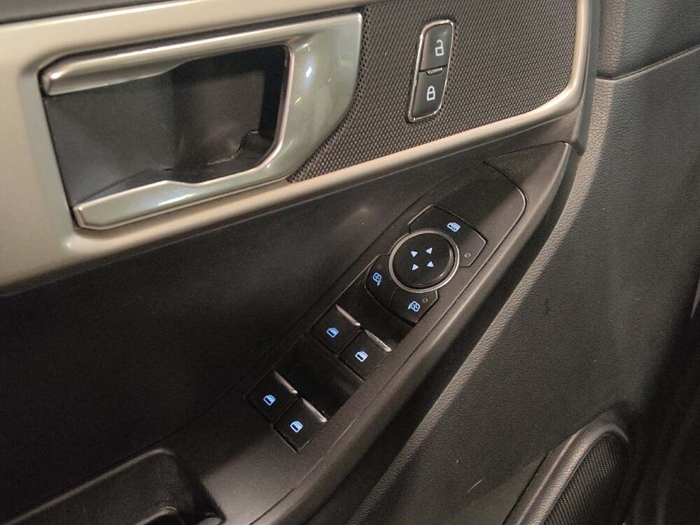 2022 Ford Explorer in Arlington, TX 76011 - 18100866 27