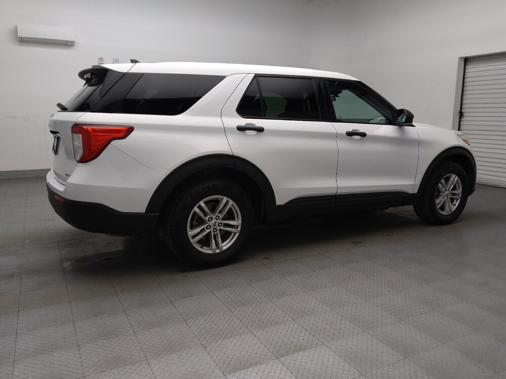 2022 Ford Explorer in Arlington, TX 76011 - 18100866 5