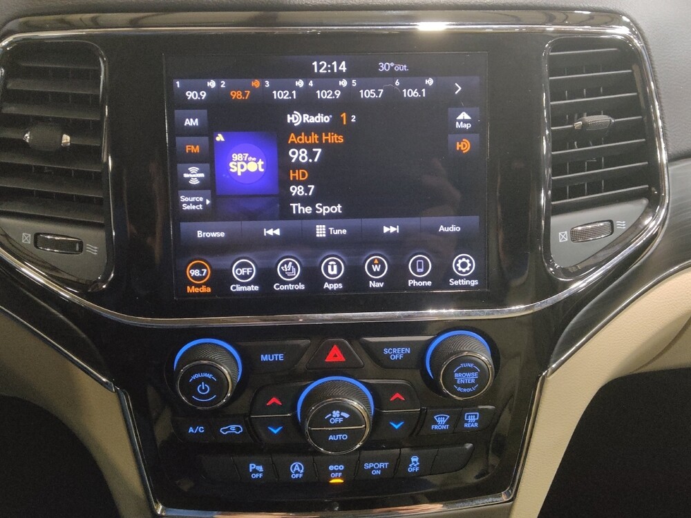 2020 Jeep Grand Cherokee in Round Rock, TX 78664 - 18100867 25