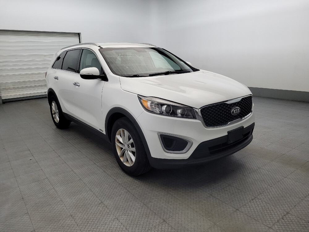 2017 Kia Sorento in Chesapeake, VA 23320 - 18100868 13