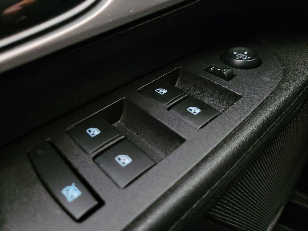 2017 Chevrolet Equinox in Phoenix, AZ 85015 - 18100881 27