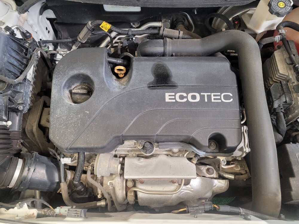 2019 Chevrolet Equinox in Lexington, KY 40509 - 18100896 30