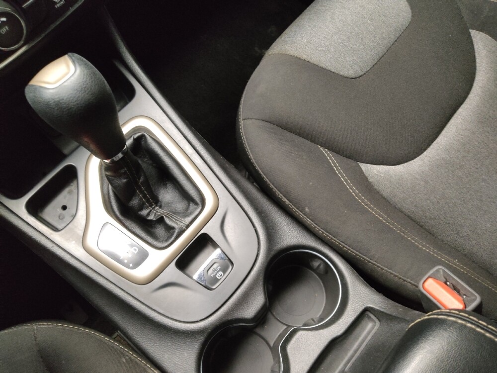 2017 Jeep Cherokee in Ft Wayne, IN 46805 - 18100904 26