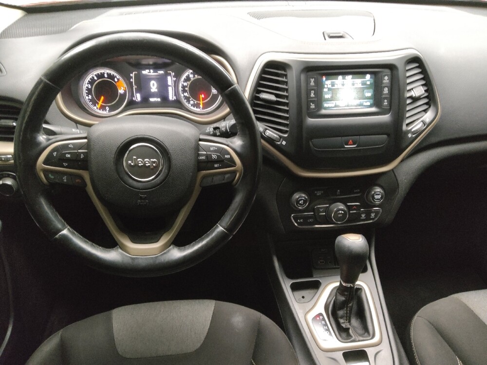 2017 Jeep Cherokee in Ft Wayne, IN 46805 - 18100904 22