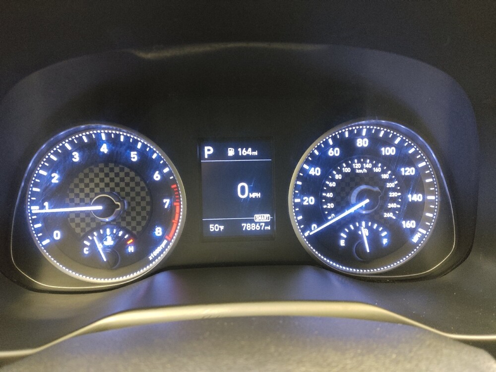 2019 Hyundai Elantra in Indianapolis, IN 46219 - 18100905 22