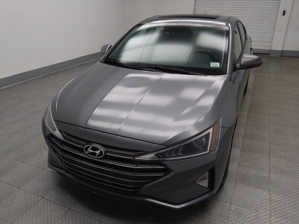 2019 Hyundai Elantra in Indianapolis, IN 46219 - 18100905 15