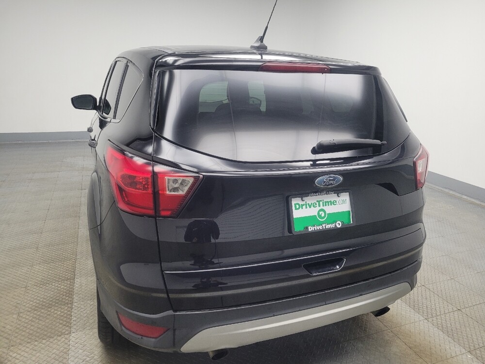 2019 Ford Escape in Highland, IN 46322 - 18100906 6