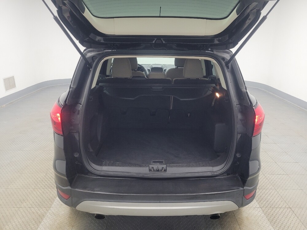 2019 Ford Escape in Highland, IN 46322 - 18100906 29