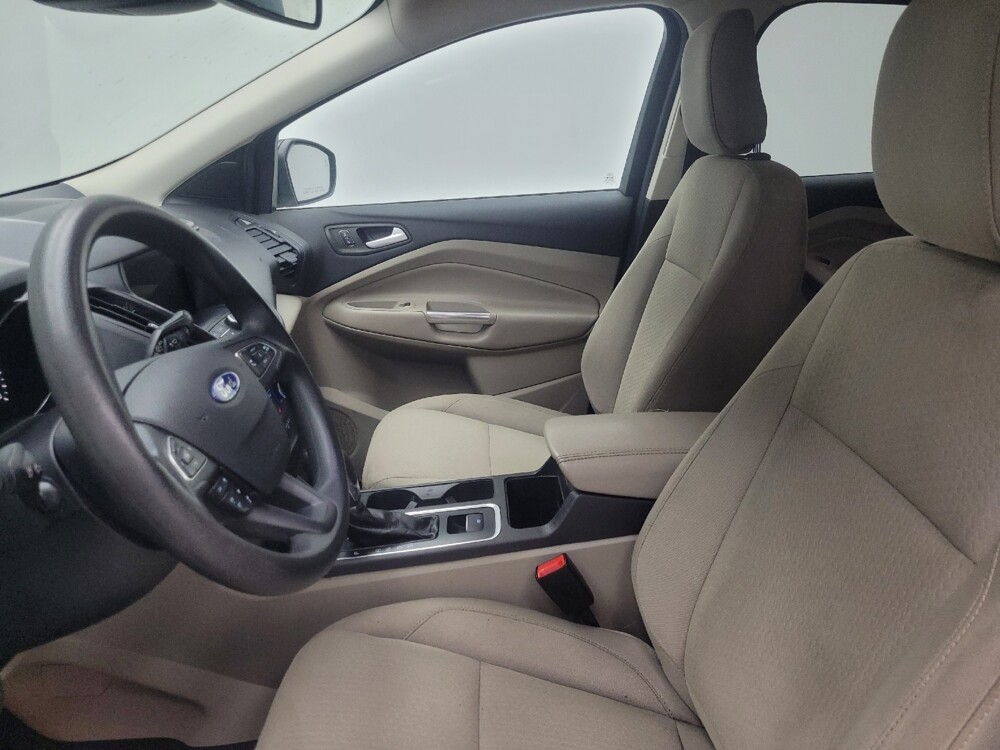 2019 Ford Escape in Highland, IN 46322 - 18100906 17