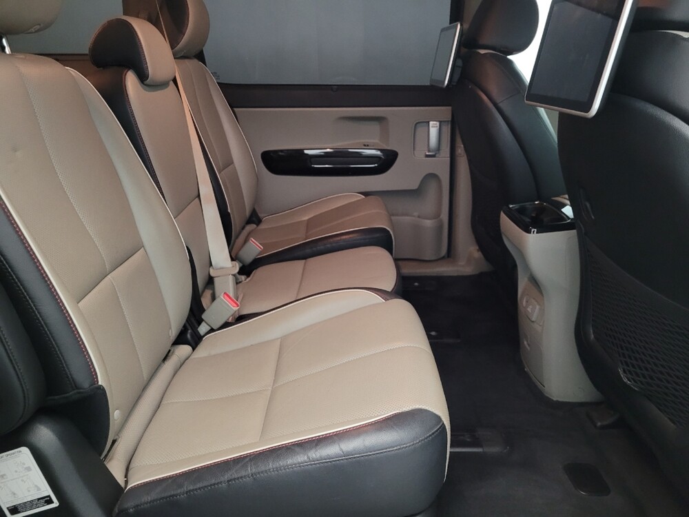 2020 Kia Sedona in Williamstown, NJ 8094 - 18100908 19
