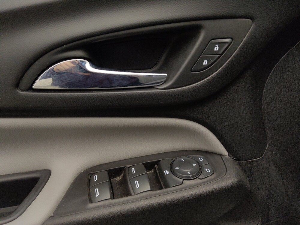 2019 Chevrolet Equinox in Colorado Springs, CO 80909 - 18100912 27