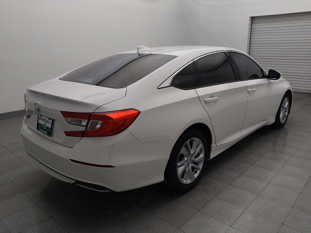 2019 Honda Accord in Houston, TX 77060 - 18100913 9