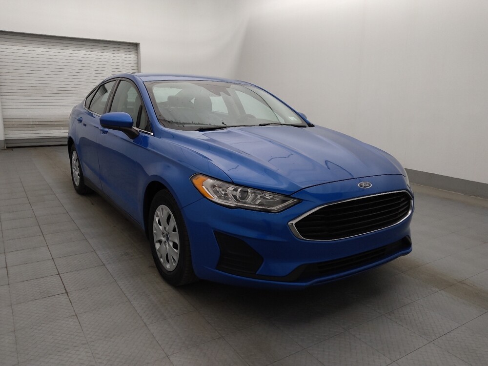 2020 Ford Fusion in Tampa, FL 33612 - 18100922 13